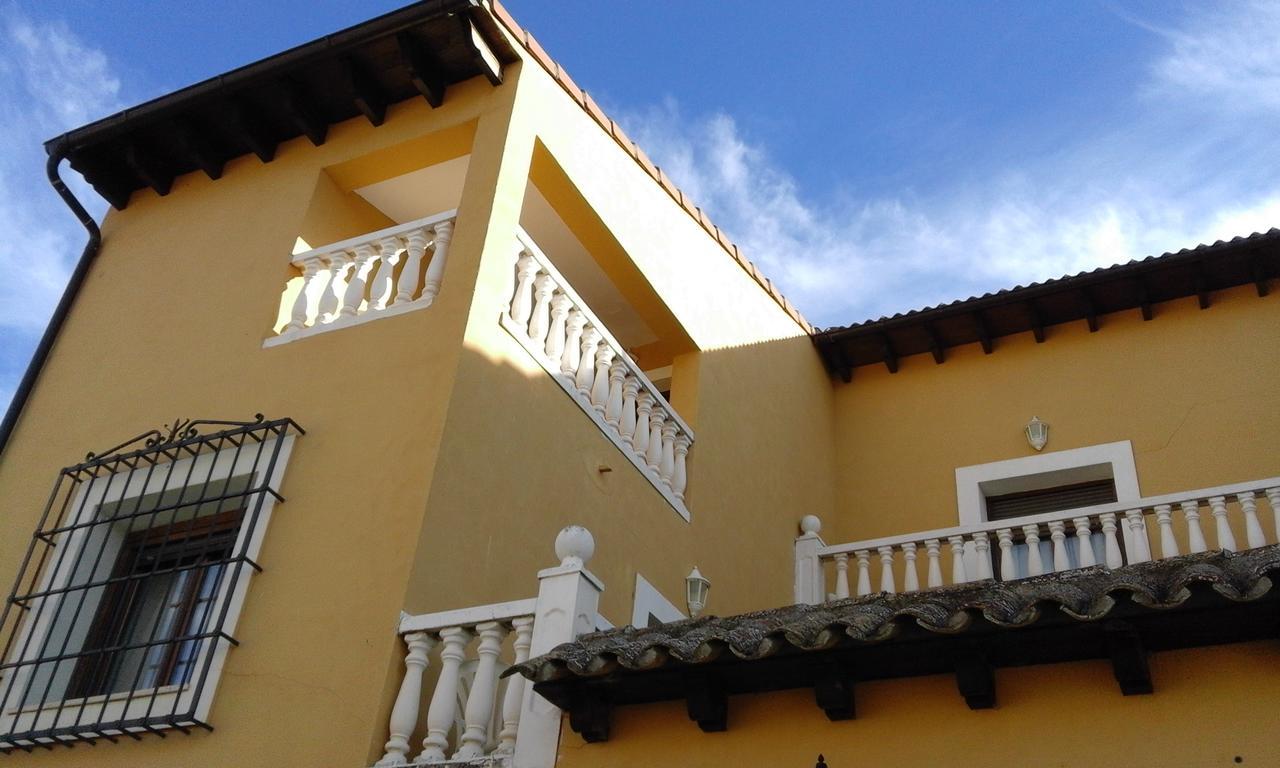 Hostal Rural Cumbres De Castilla Mandayona Luaran gambar